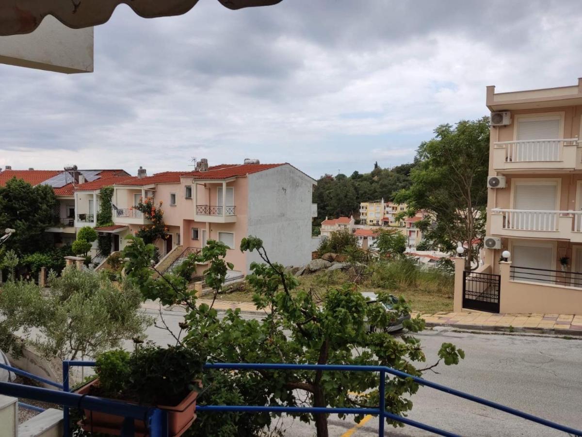 Small Beauty Studio Kavala Exterior photo