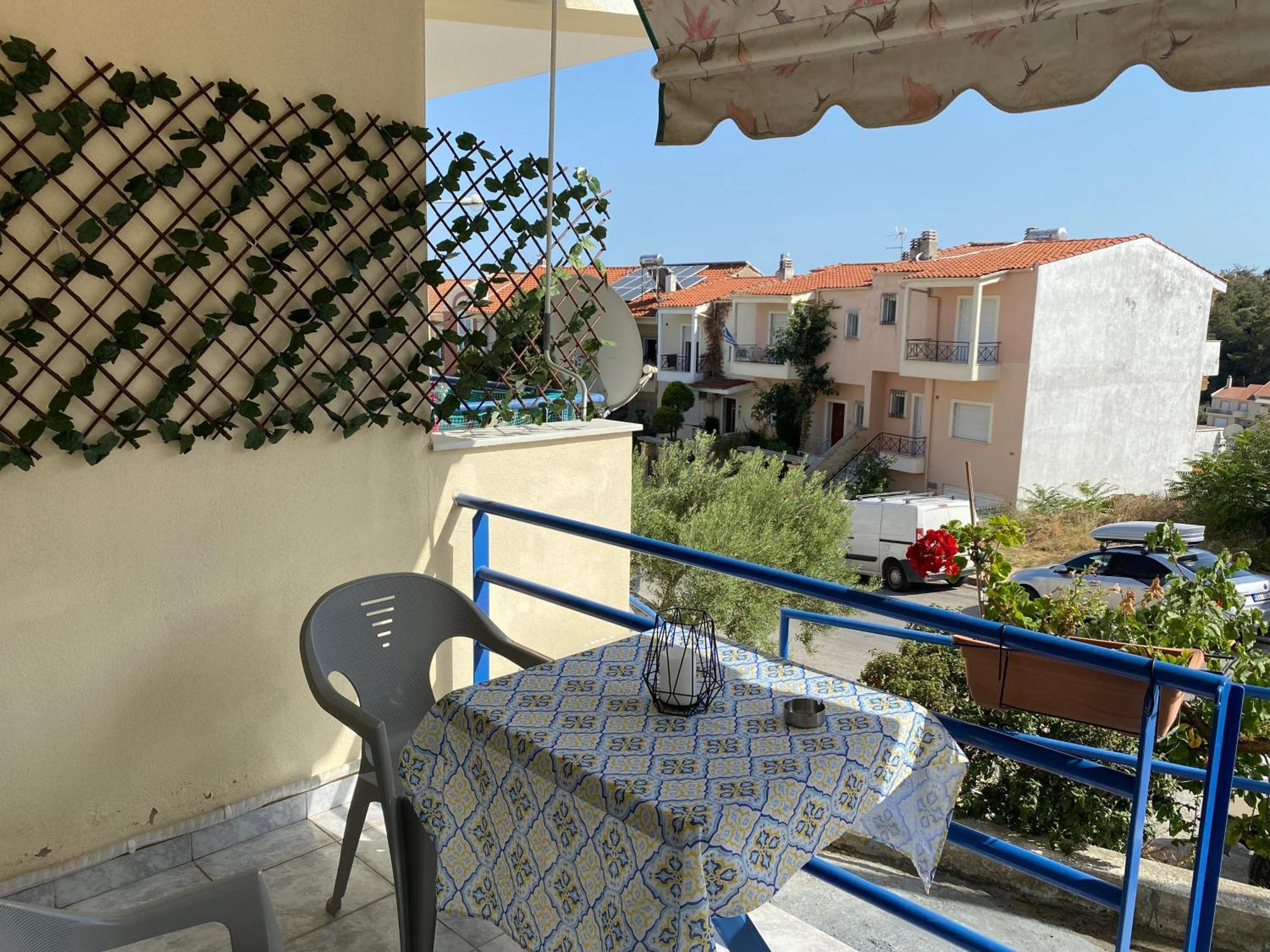 Small Beauty Studio Kavala Exterior photo